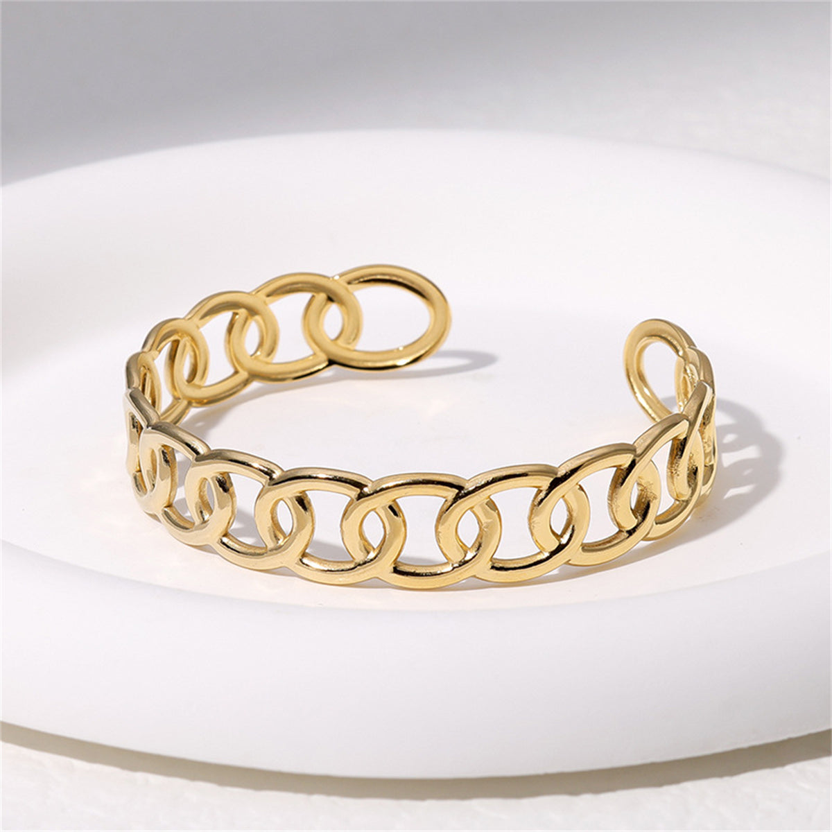 18K Gold-Plated Curb Chain Open Cuff, gold bracelet for women, elegant gift for her, lifestyle look