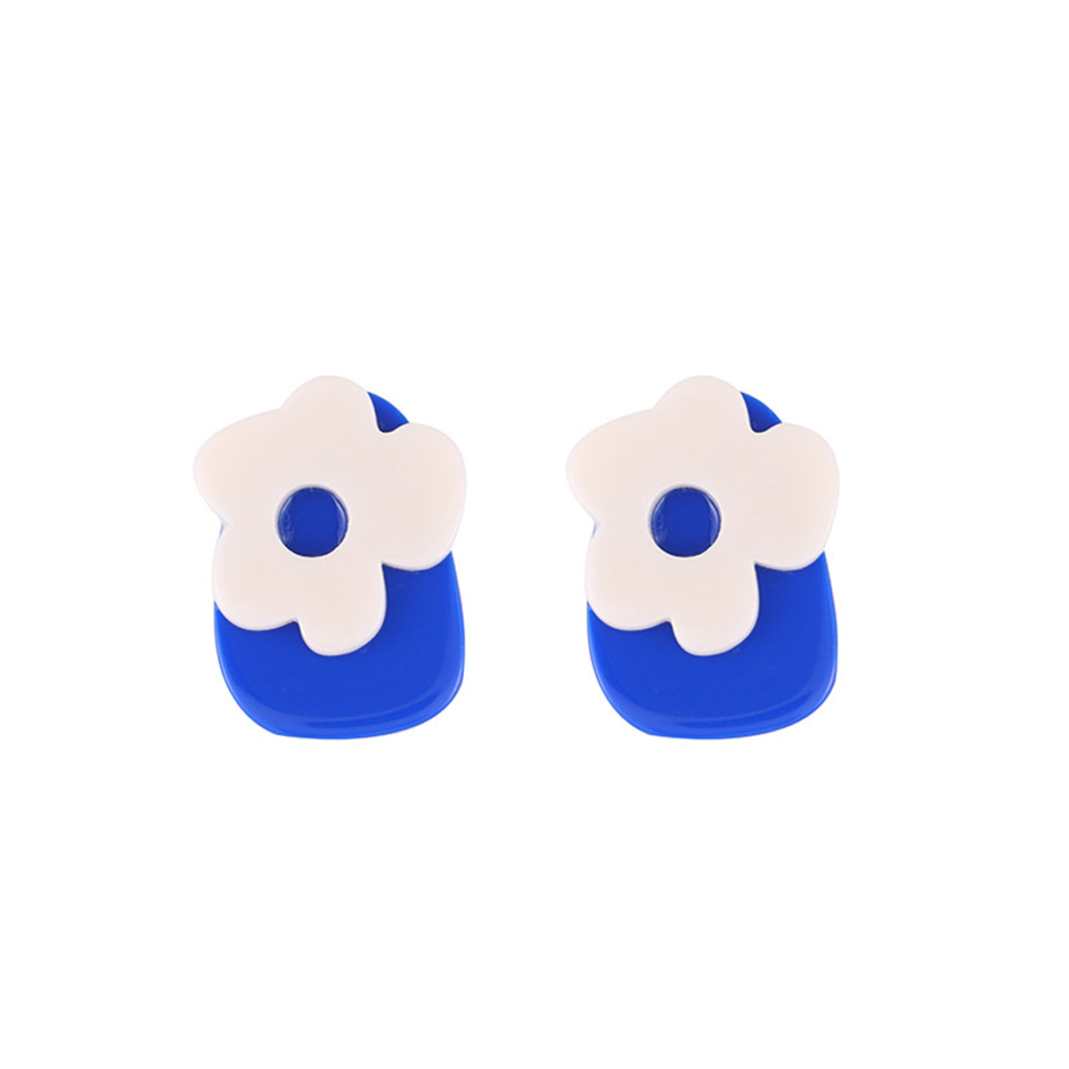 Blue and White Flower Stud Earrings, stud earrings for women, vintage-inspired design, front view