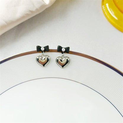 Pearl and Black Enamel Silver-Plated Bow Heart Drop Earrings, silver drop earrings for women, detail close-up