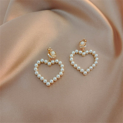 Pearl and 18K Gold-Plated Openwork Heart Drop Earrings, gold drop earrings for women, elegant gift for her, lifestyle look