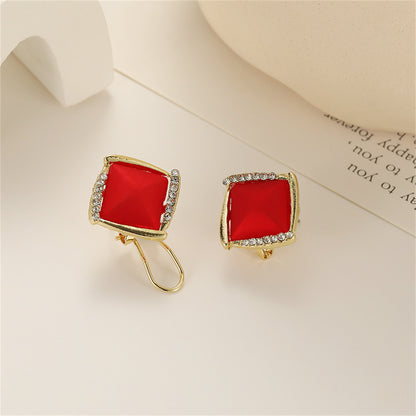Red Resin and Cubic Zirconia Rhombus Stud Earrings, stud earrings for women, vintage-inspired design, lifestyle look