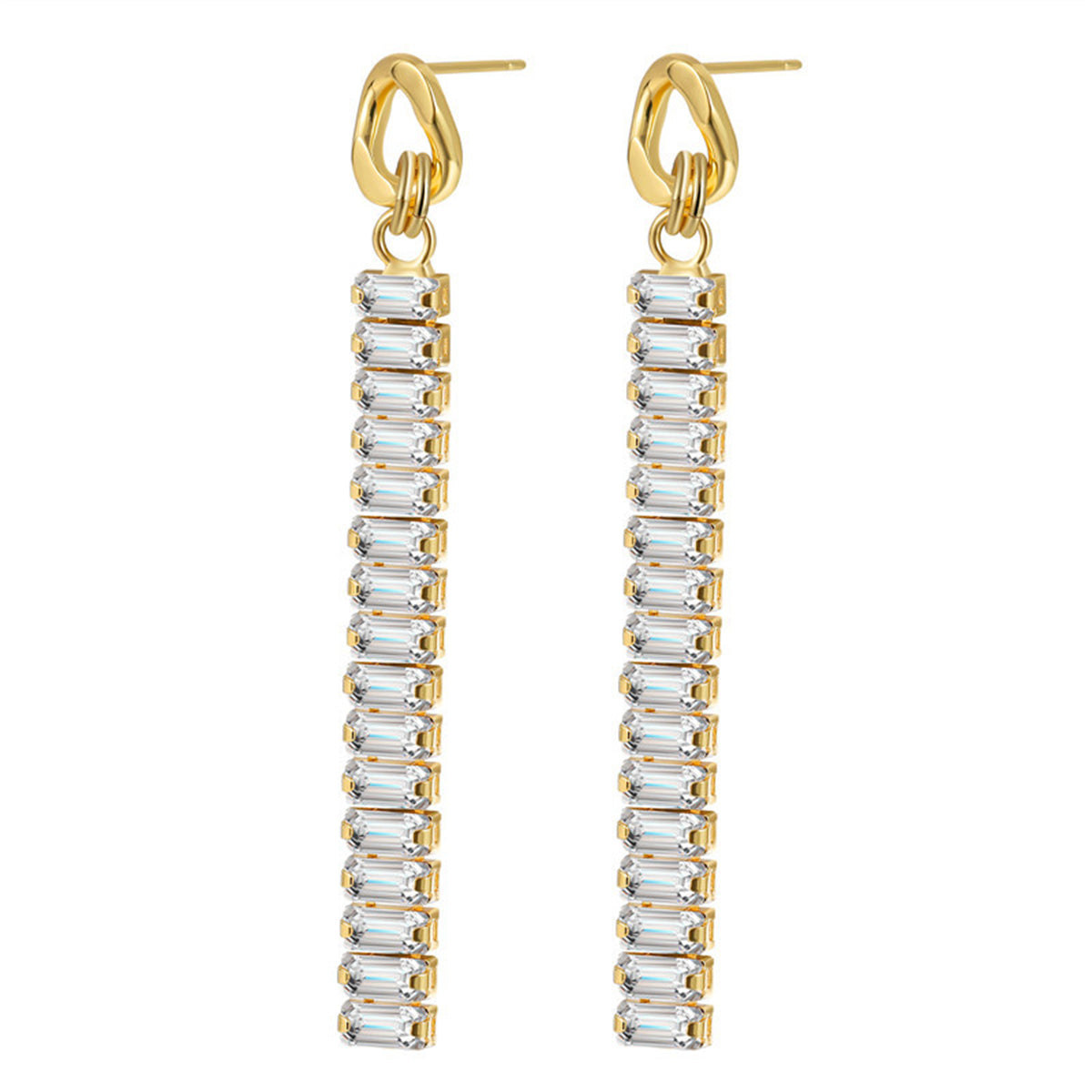 Crystal and 18K Gold-Plated Cuban Chain Drop Earrings, gold drop earrings for women, vintage-inspired design, detail close-up