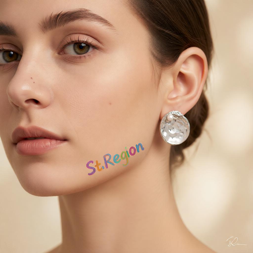 Pearl & Silver-Plated Textured Round Stud Earrings