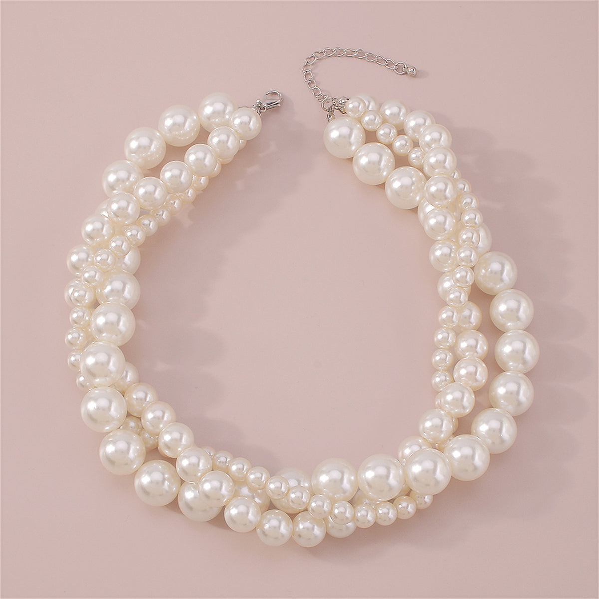 Pearl and Silver-Plated Interlocked Necklace, silver pendant necklace for women, vintage-inspired design, lifestyle look