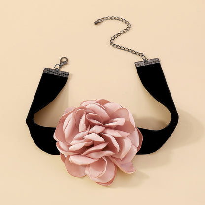Pink Polyster and Silver-Plated Rose Choker Necklace, chunky silver choker necklace, detail close-up