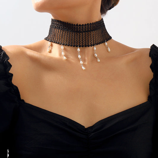 Pearl and Silver-Plated Tassel Choker Necklace, chunky silver choker necklace, dainty minimalist design, front view