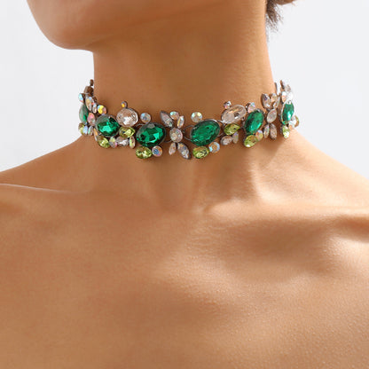 Green and White Crystal Cluster Choker, chunky choker necklace, dainty minimalist design, front view