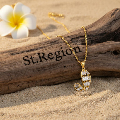 Crystal and 18K Gold-Plated Asymmetric Heart Pendant Necklace, gold pendant necklace for women, detail close-up