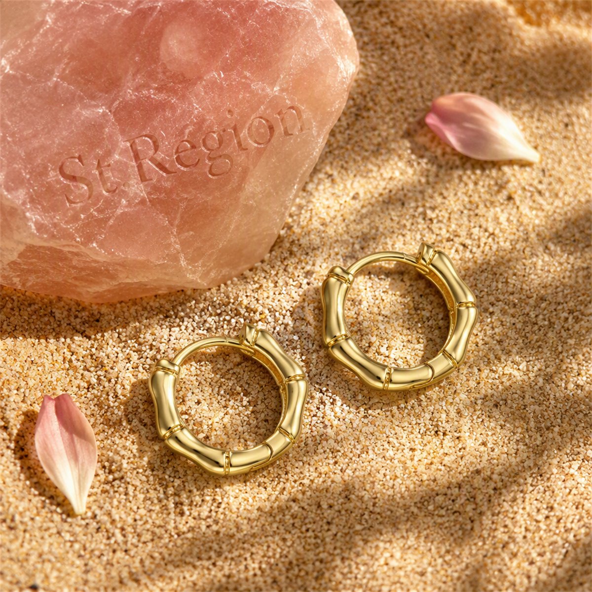 18K Gold-Plated Hexagon Huggie Earrings, gold huggie earrings, vintage-inspired design, detail close-up