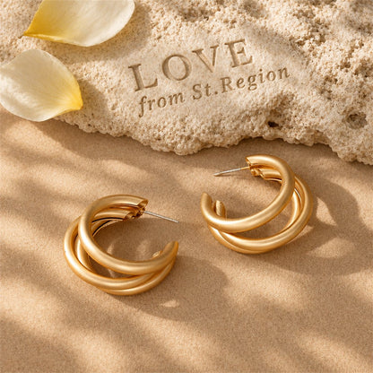 18K Gold-Plated Tri-Ring Hoop Earrings, gold huggie earrings, vintage-inspired design, lifestyle look