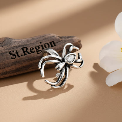 Silvertone Spider Ear Cuff