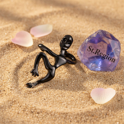 Blacktone Climbing-Man Ear Cuff