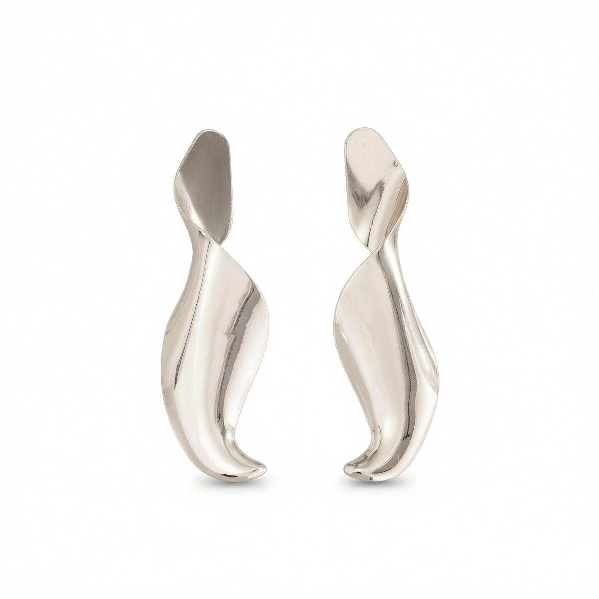 Silvertone Leaf Statement Dangle Earrings, silver drop earrings for women, dainty minimalist design, side view