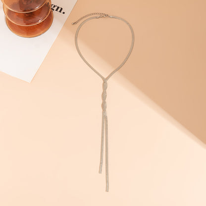 Silver-Plated Interlocked Herringbone Lariat Necklace, silver pendant necklace for women, lifestyle look