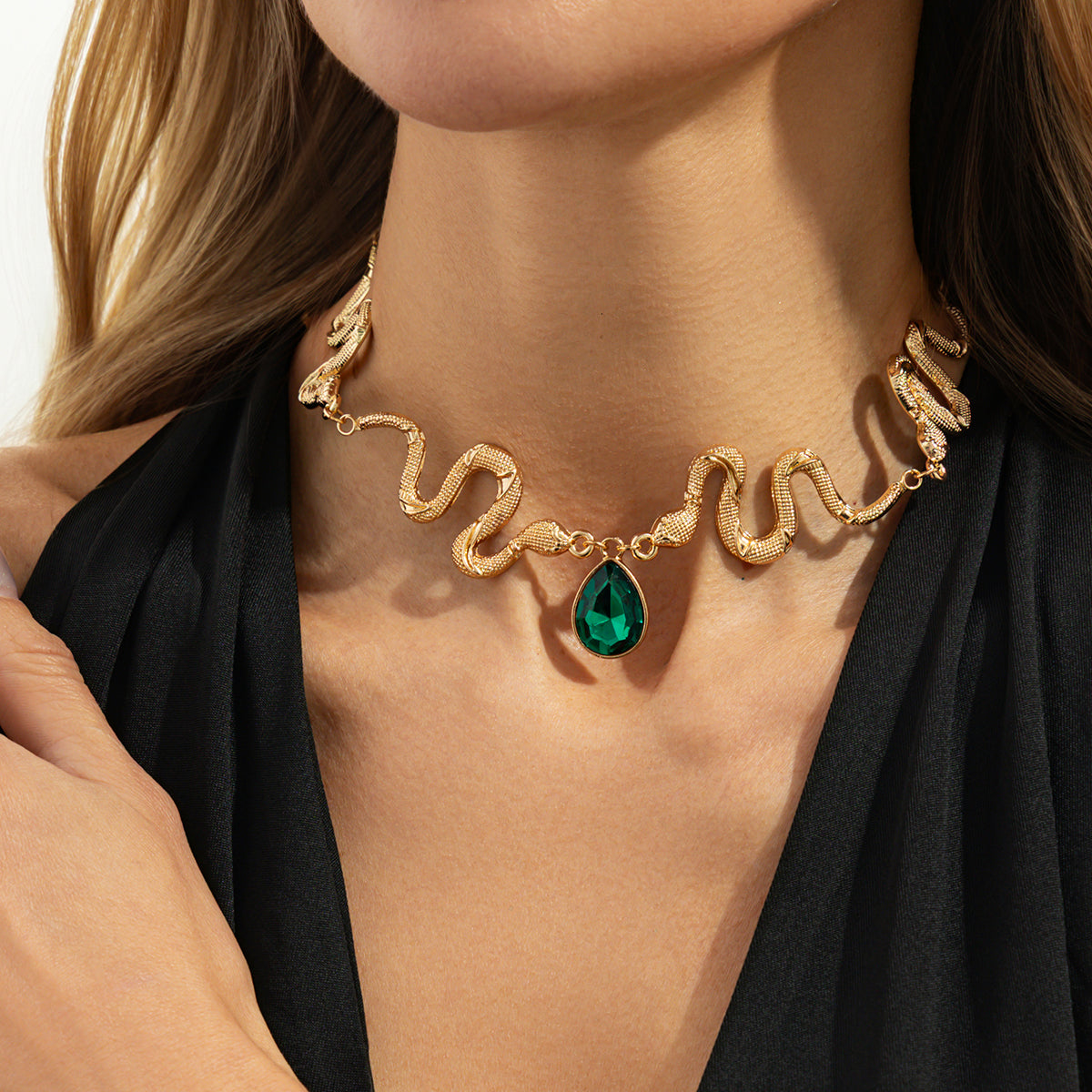 Crystal and Goldtone Textured Snake Drop Choker, vintage-inspired design, styled look