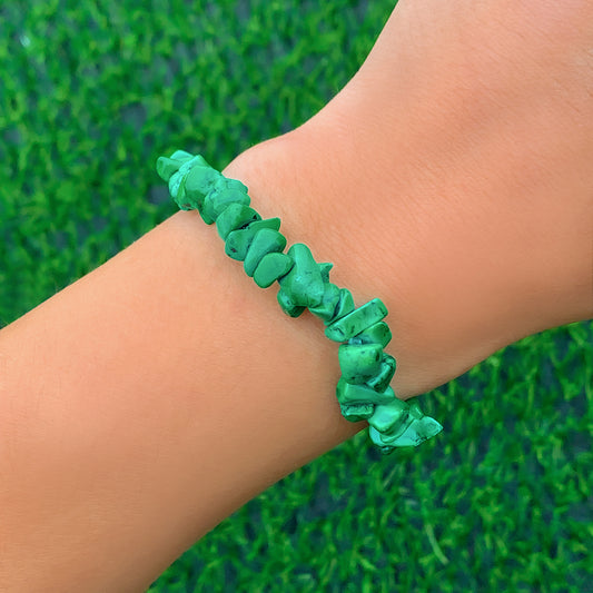 Dark Green Quartz Beaded Stretch Bracelet, bracelet for women, everyday style, front view