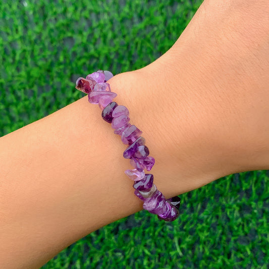 Purple Quartz Stretch Bracelet, bracelet for women, everyday style, front view