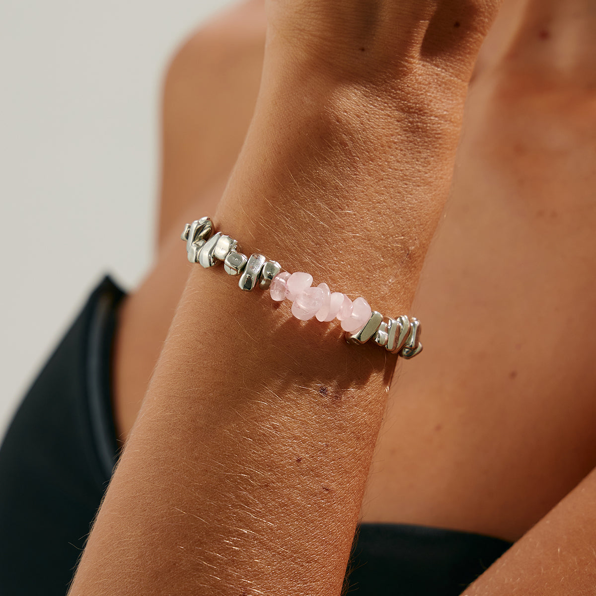 Pink Resin and Silvertone Irregular Beads Link Bracelet, silver bracelet for women, vintage-inspired design, lifestyle look