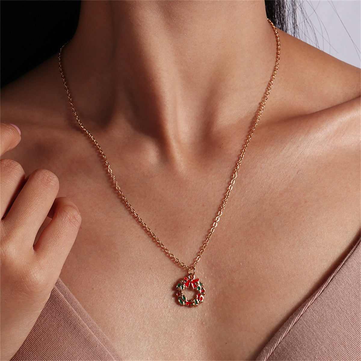 Red Enamel and 18K Gold-Plated Wreath Pendant Necklace, gold pendant necklace for women, elegant gift for her, front view