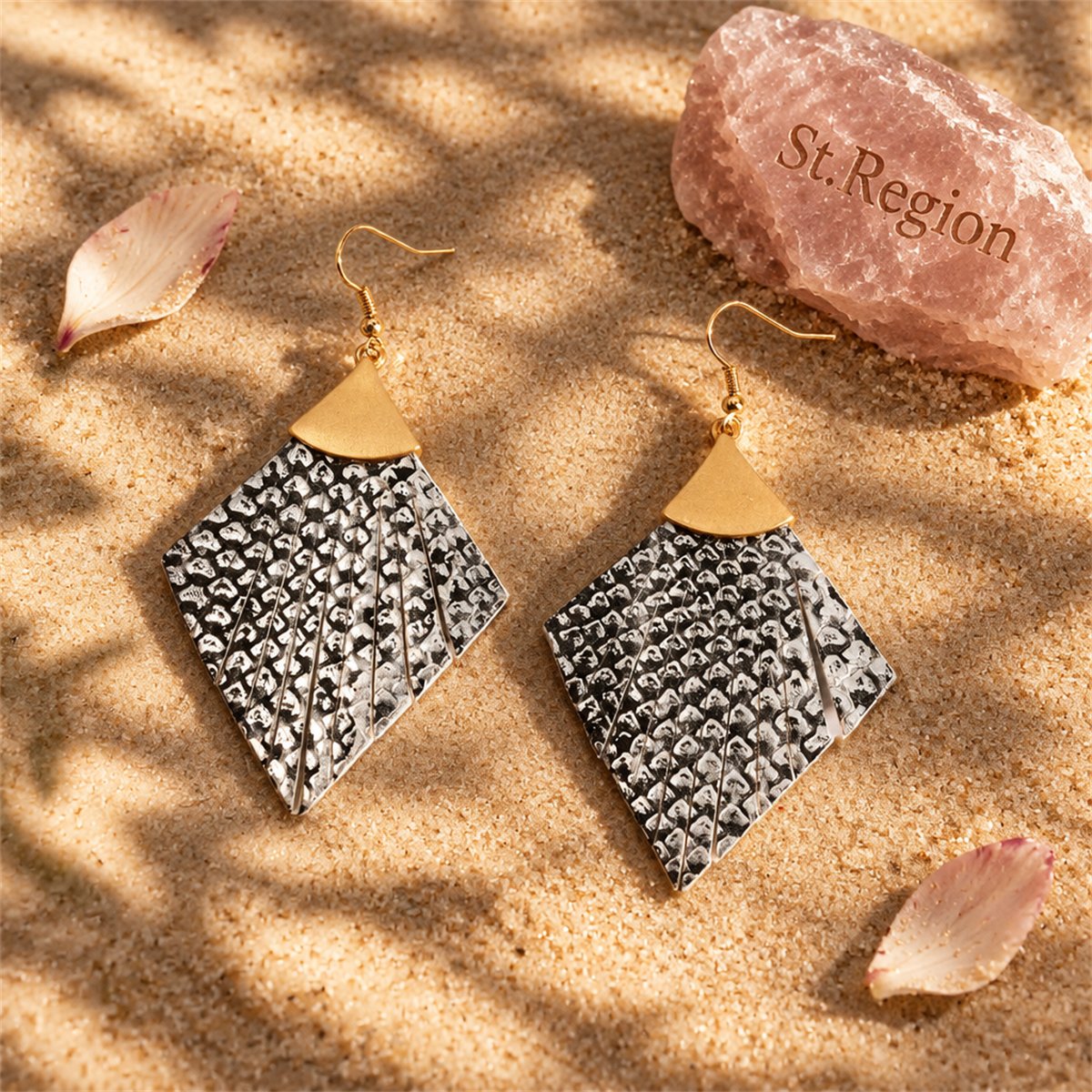 Gray Polyurethane and 18K Gold-Plated Snake-Print Rhombus Drop Earrings, gold drop earrings for women, detail close-up