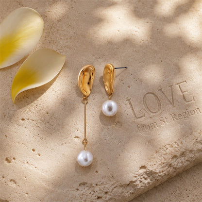 Pearl and 18K Gold-Plated Asymmetrical Drop Earrings, gold drop earrings for women, dainty minimalist design, lifestyle look