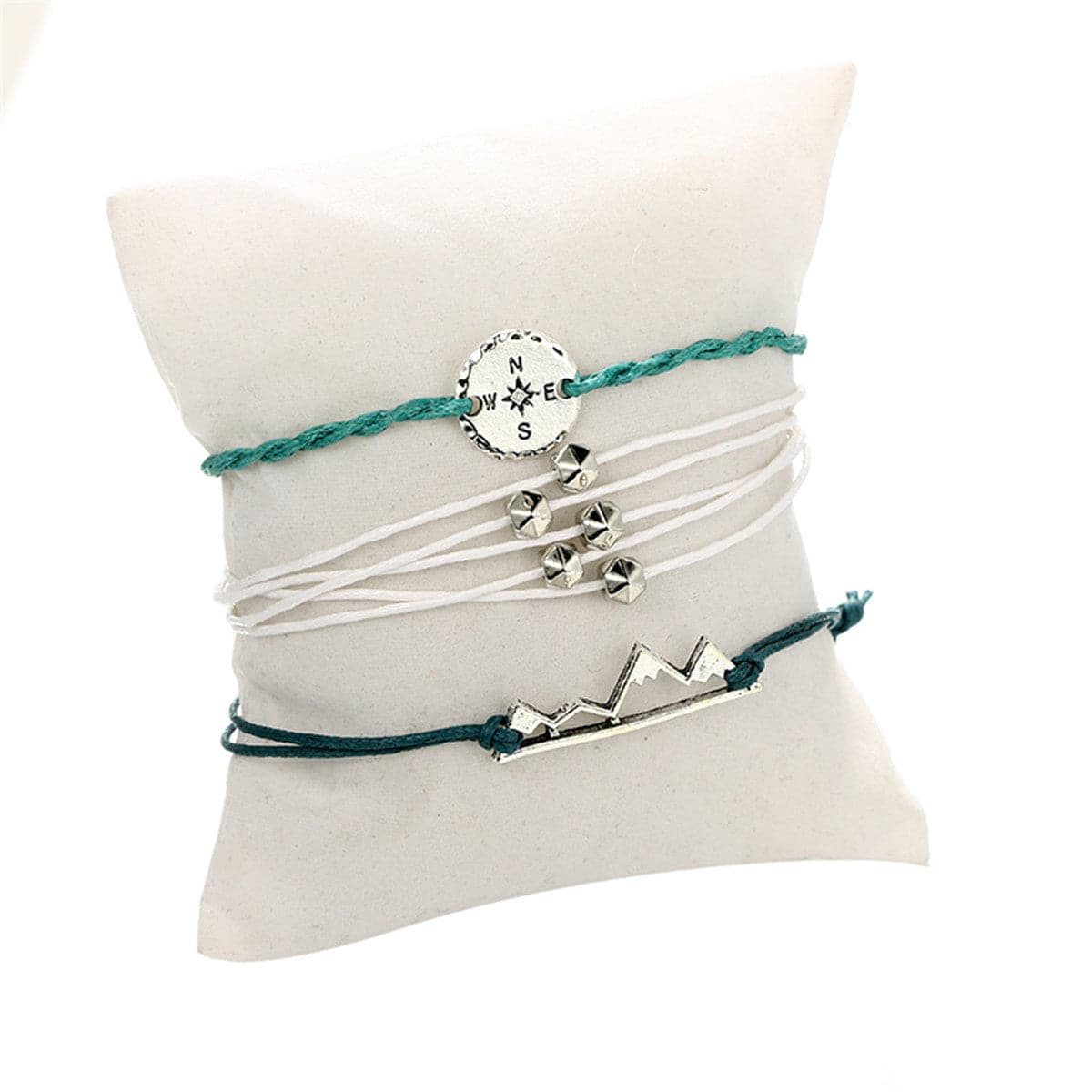 Vibre and Silver-Plated Mountain Peak Bracelet Set, jewelry gift sets for women, dainty minimalist design, lifestyle look