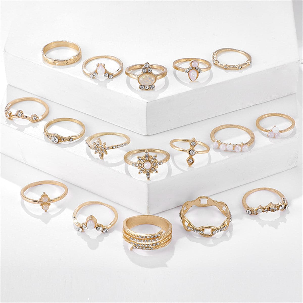 Cubic Zirconia and 18K Gold-Plated Snowflake Ring Set, jewelry gift sets for women, elegant gift for her, lifestyle look