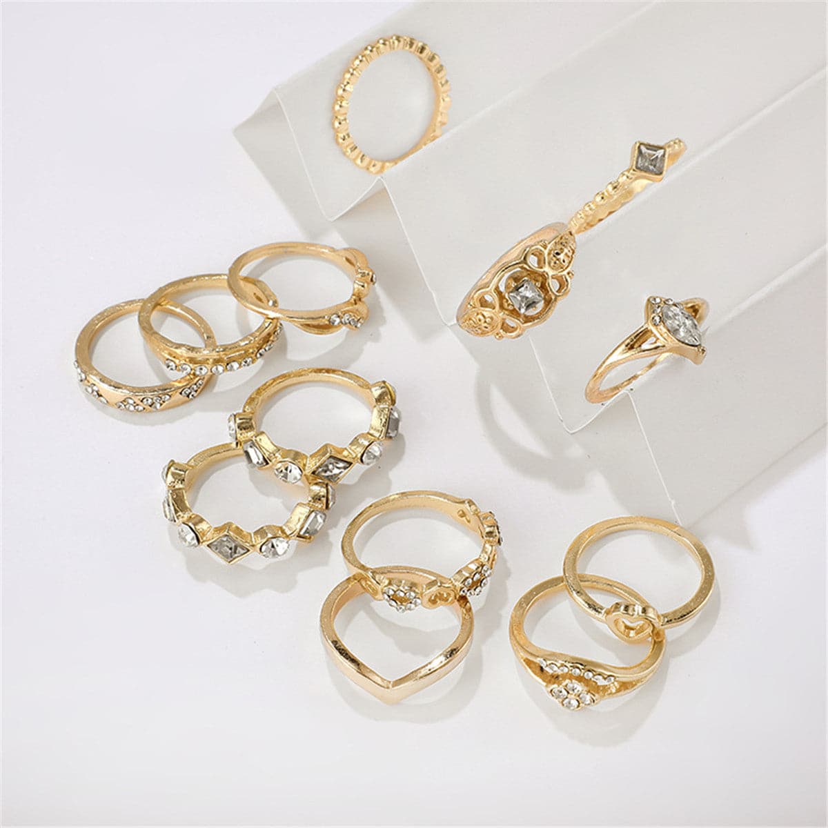 Cubic Zirconia and 18K Gold-Plated Open Alternating Heart Ring Set, jewelry gift sets for women, detail close-up