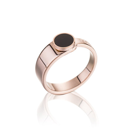 Black and 18K Rose Gold-Plated 'Bvicurl' Ring, rose gold statement rings for women, dainty minimalist design, detail close-up