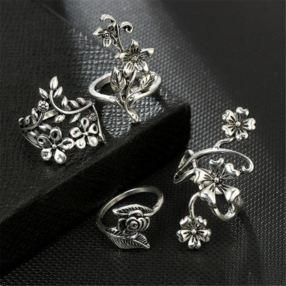 Silver-Plated Floral Leaf Ring Set, jewelry gift sets for women, vintage-inspired design, lifestyle look