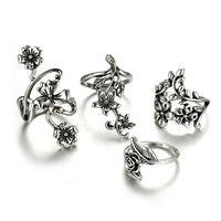 Silvertone Floral Leaf Ring Set