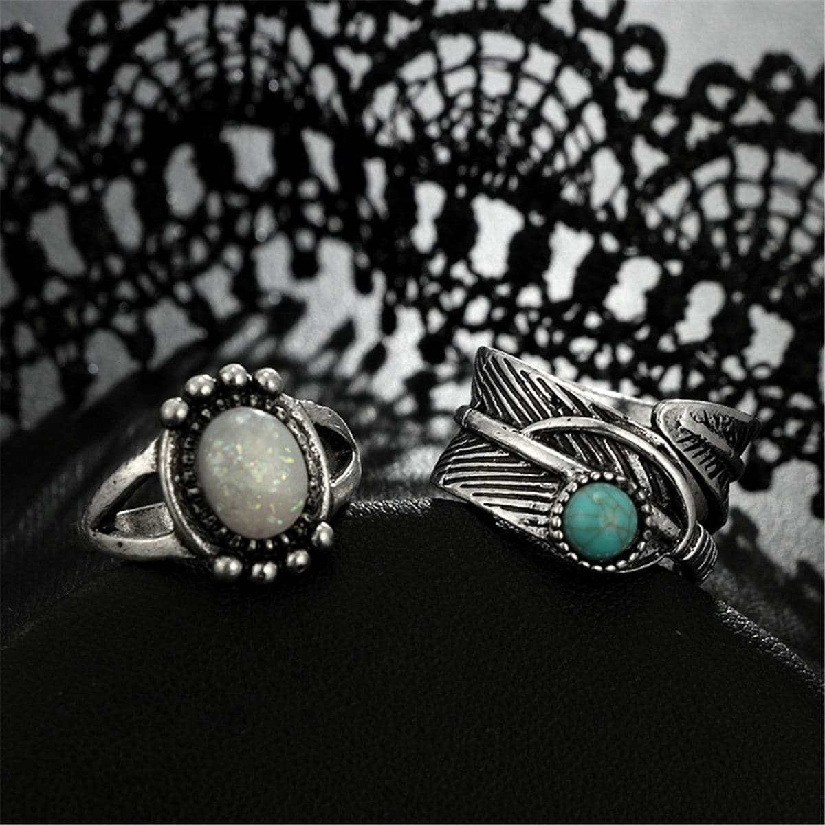 Turquoise & Silver-Plated Leaf Feather Ring Set