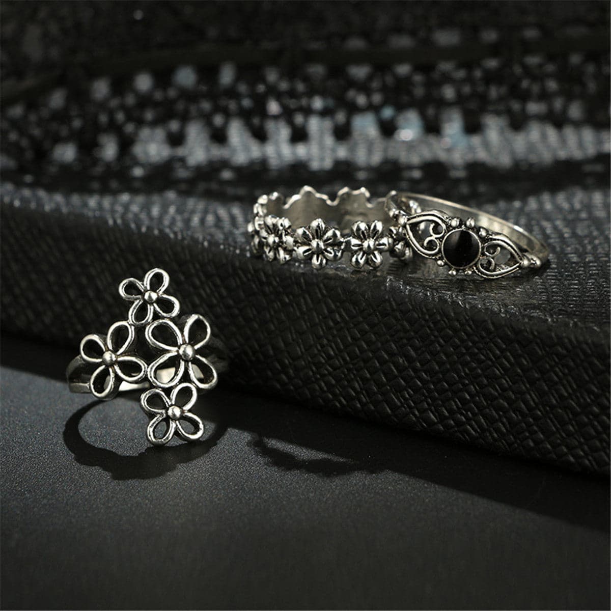 Black and Silver-Plated Botany Ring Set, jewelry gift sets for women, everyday style, styled look