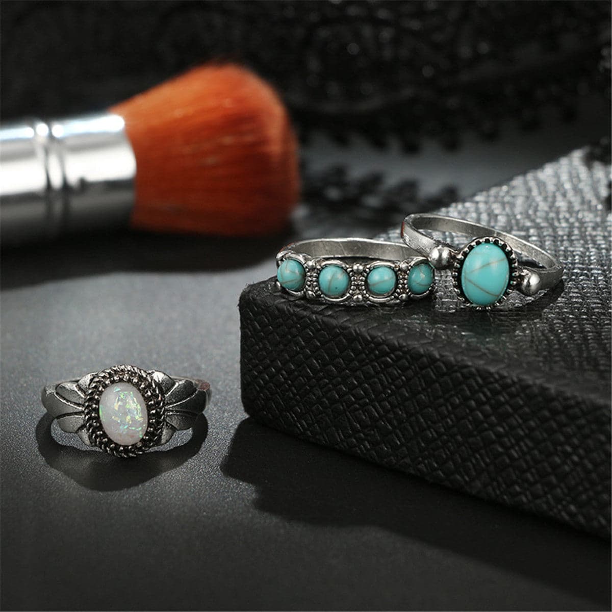 Turquoise & Silver-Plated Leaf Feather Ring Set