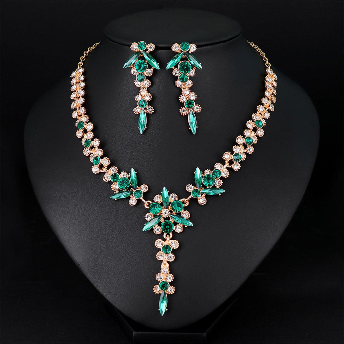 Green Crystal and Cubic Zirconia Lariat Necklace Set, drop earrings for women, vintage-inspired design, side view