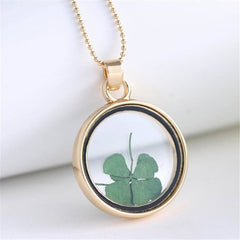 Green Clover & 18K Gold-Plated Round Pendant Necklace