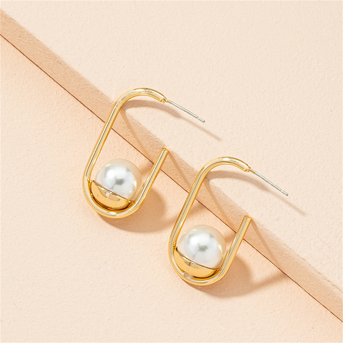 Pearl & 18K Gold-Plated Oval Huggie Earring