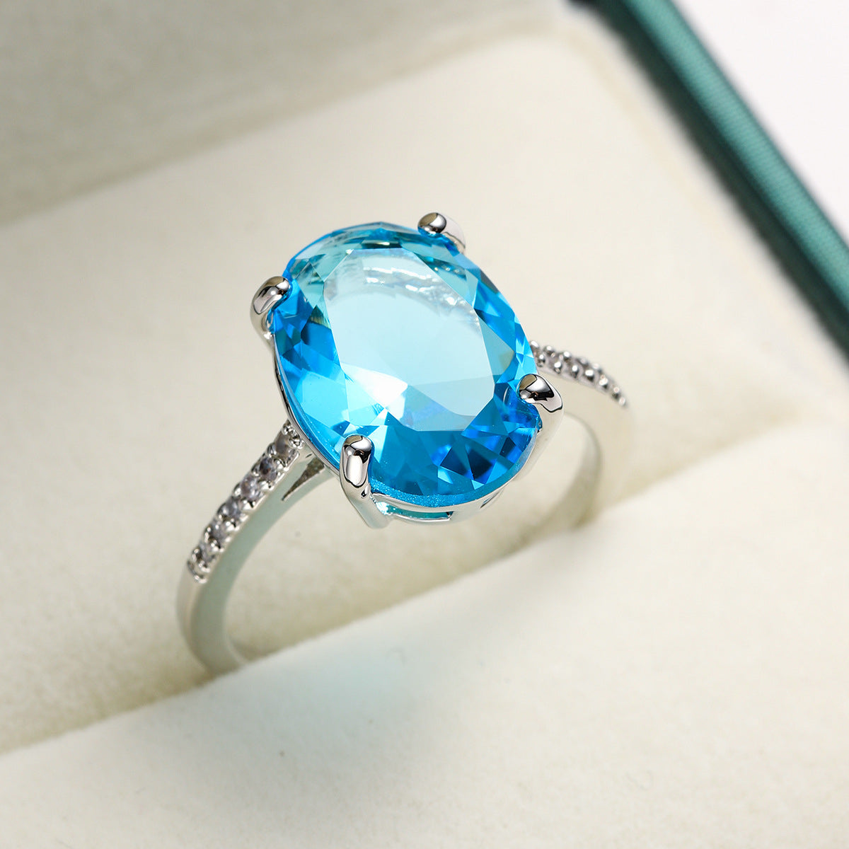 Sea Blue Crystal & Cubic Zirconia Band Ring