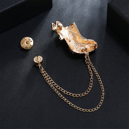 Red Enamel and Cubic Zirconia 18K Gold-Plated Stocking Boot Chain Brooch, gold brooch pin, detail close-up