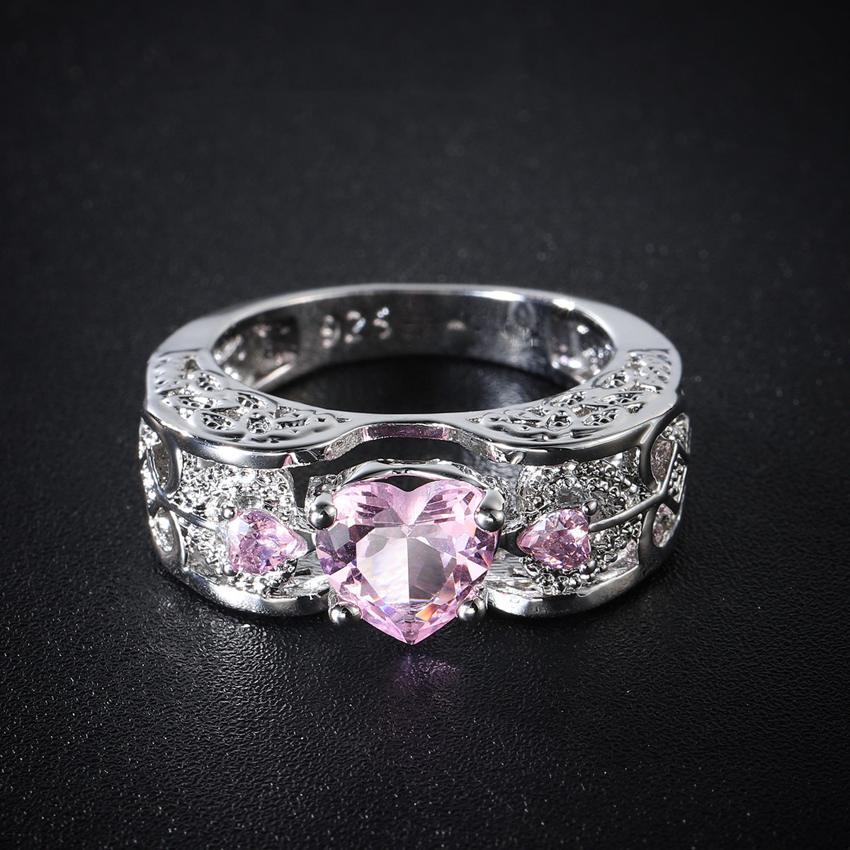 Pink Crystal and Cubic Zirconia Heart Band Ring, jewelry gift sets for women, elegant gift for her, detail close-up