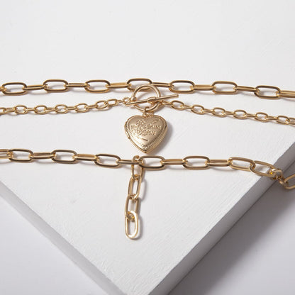 18K Gold-Plated Heart Pendant Necklace, gold pendant necklace for women, botanical inspired, detail close-up