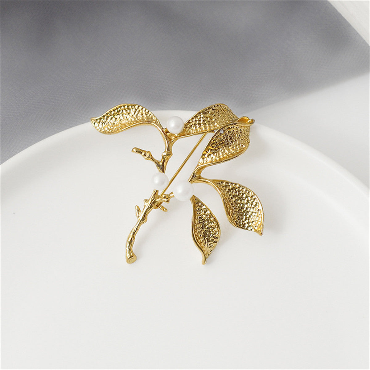 Pearl & 18K Gold-Plated Botany Brooch