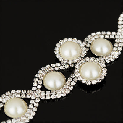 Pearl and Cubic Zirconia Silver-Plated Crossing Bracelet, silver bracelet for women, everyday style, detail close-up