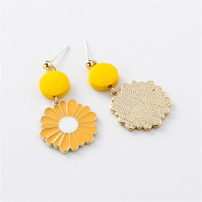 Yellow Enamel and 18K Gold-Plated Mum Drop Earrings, gold drop earrings for women, elegant gift for her, detail close-up