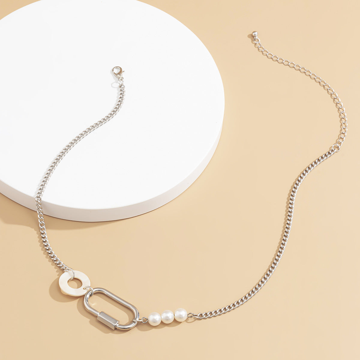 Pearl & Acrylic Silver-Plated Carabiner Choker Necklace