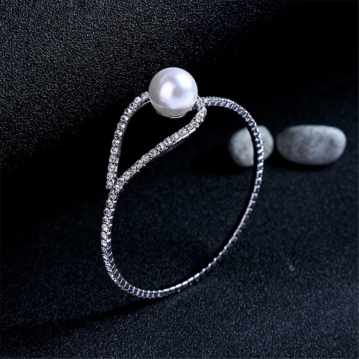 Pearl & Cubic Zirconia Silver-Plated Teardrop Bangle