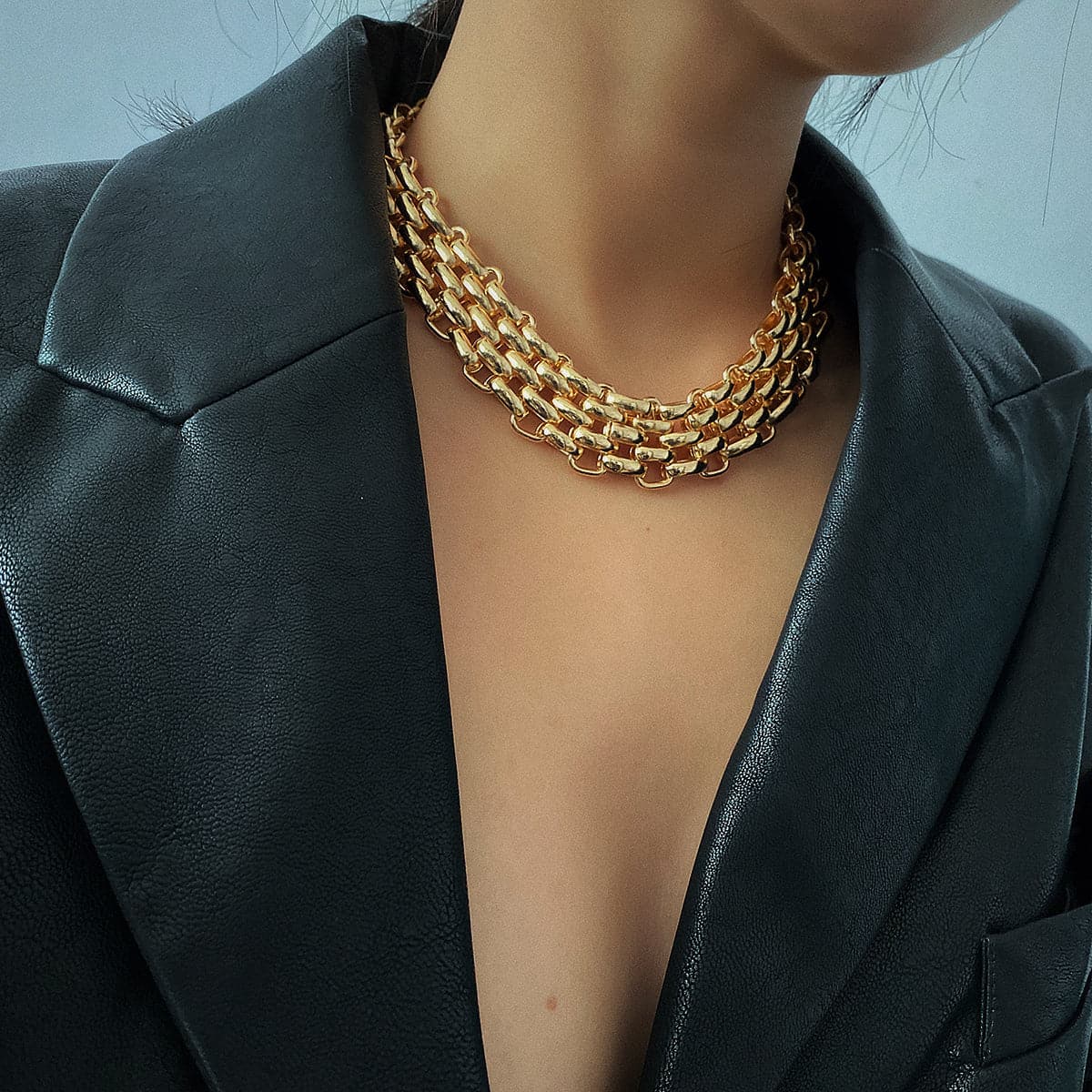 18K Gold-Plated Chunky Panther Chain Choker Necklace, gold pendant necklace for women, vintage-inspired design, side view