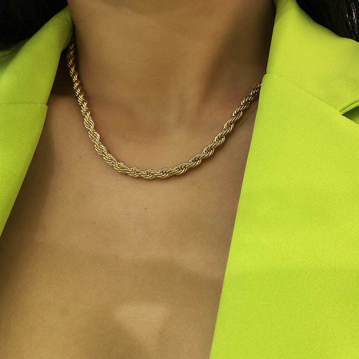 18K Gold-Plated Twisted Necklace, gold pendant necklace for women, vintage-inspired design, side view
