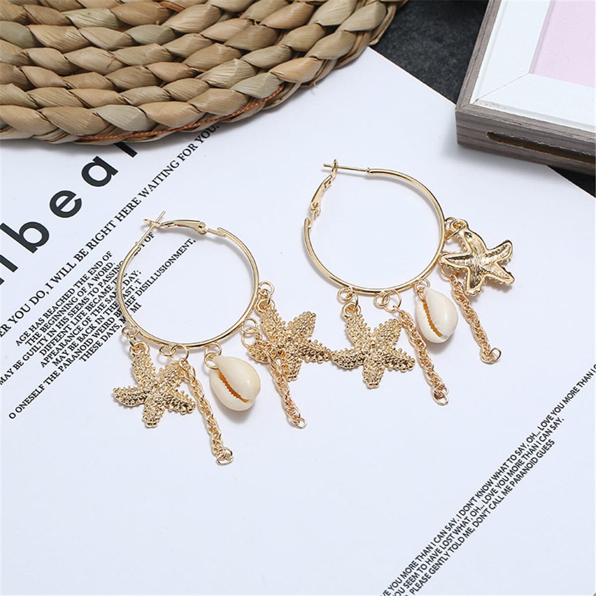 18K Gold-Plated Star and Shell Charm Hoop Earrings, gold drop earrings for women, vintage-inspired design, detail close-up