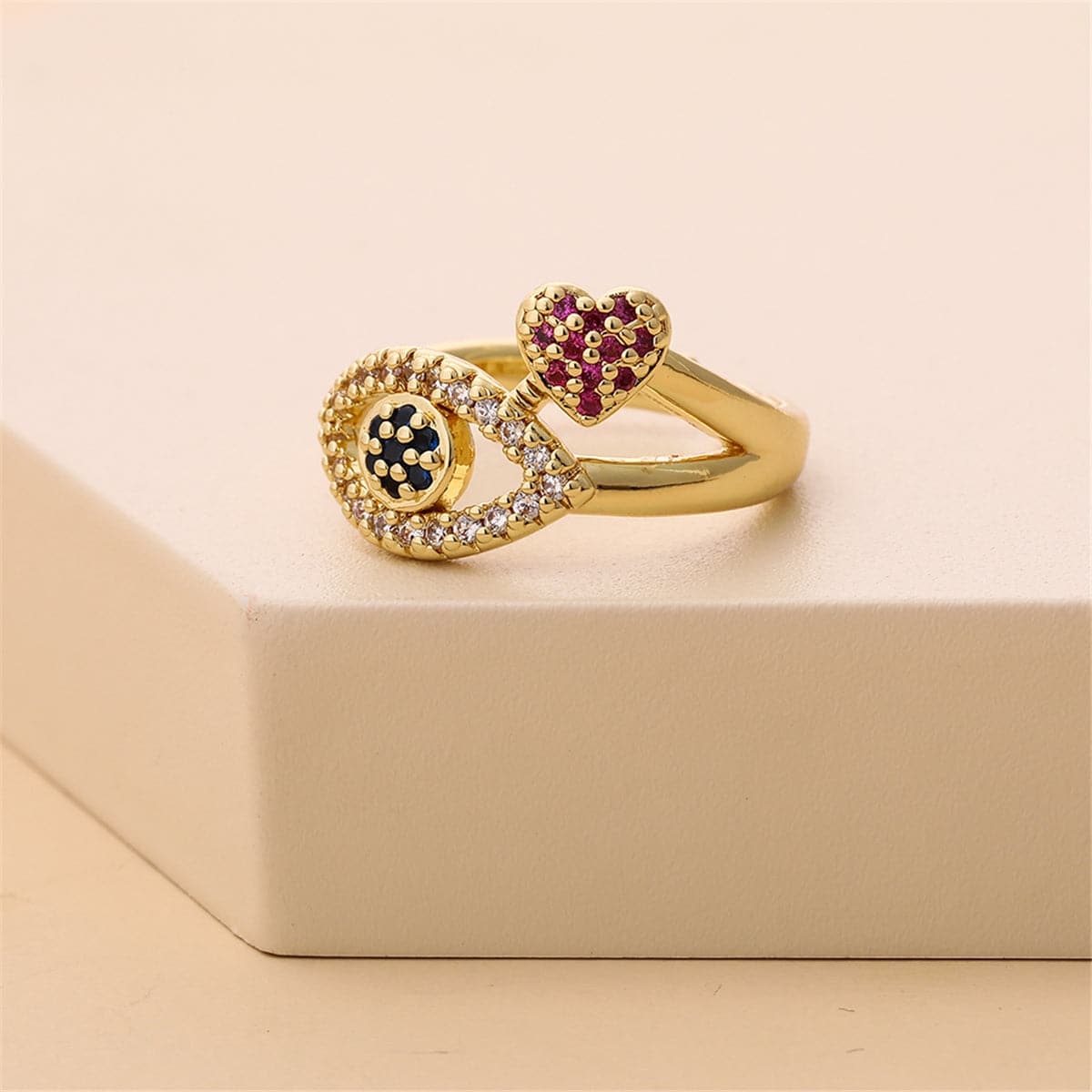 Red Cubic Zirconia and 18K Gold-Plated Heart Eye Open Ring, gold statement rings for women, detail close-up